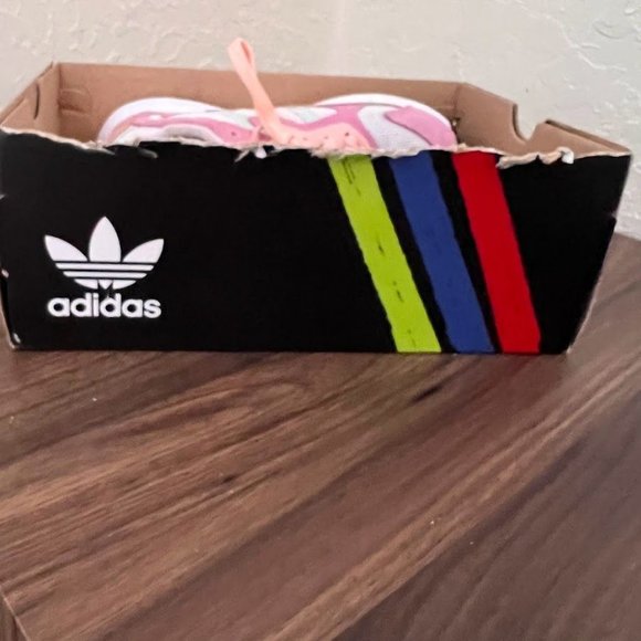 Adidas Originals Tresc Run C Kids' Running Shoes - Picture 12 of 12